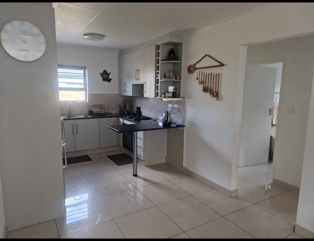 3 BEDROOM TOWNHOUSE TO LET IN PARKRAND